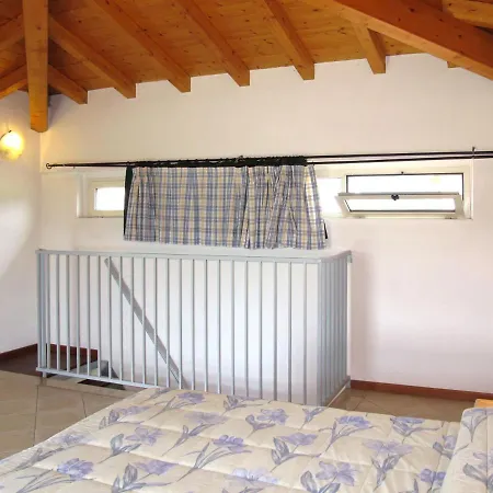 Lägenhet Colombaro Nuovo-5 By Interhome San Felice del Benaco
